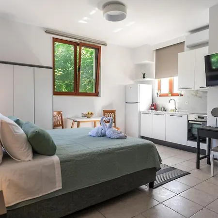 Kelaya Luxury Goúrnes